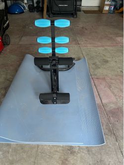 Squat machine