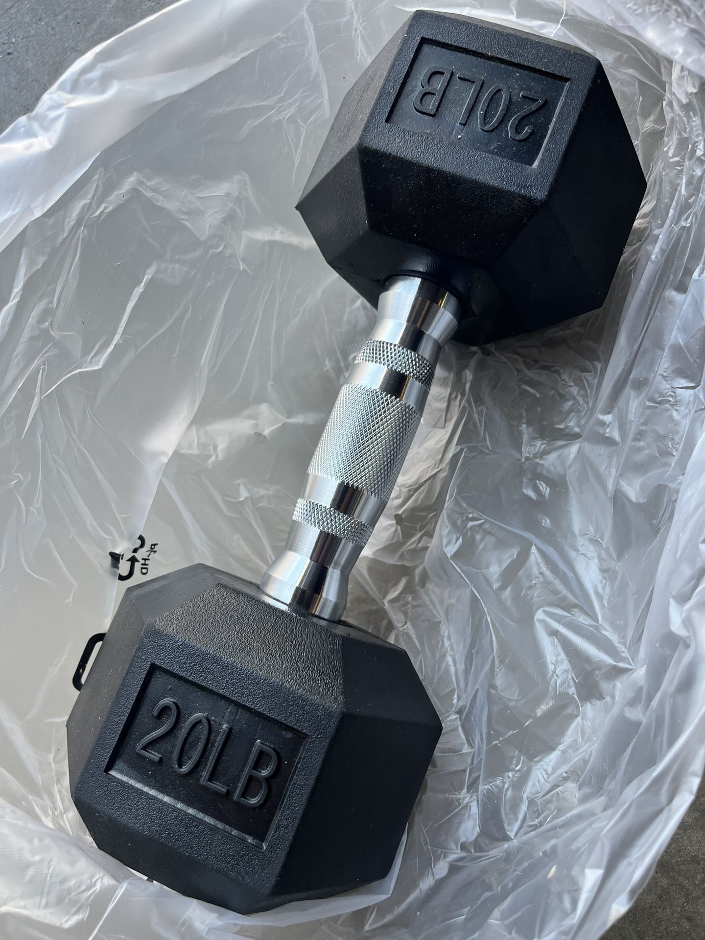 NEW DUMBBELL - 20LB RUBBERIZED HEX CHROME