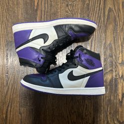 Court Purple Jordan 1 size 11.5 