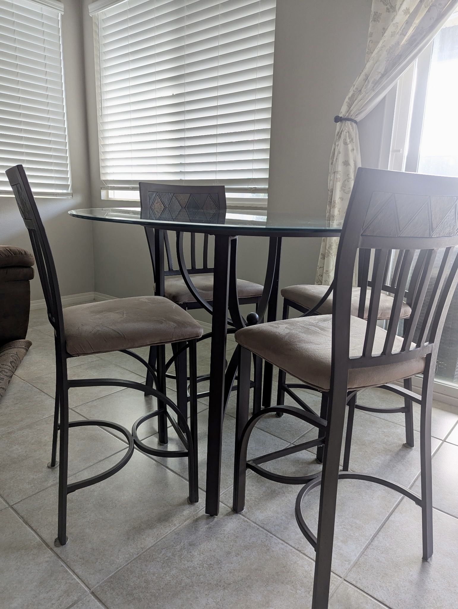 Dining Table With Chairs