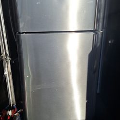 APARTMENT SIZE FRIDGE. (STAINLESS. STEEL)