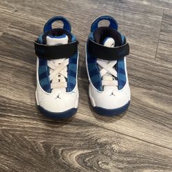 Air Jordan Size 6 Toddler Shoes 