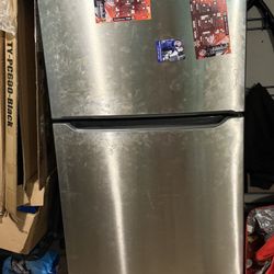 Fridgedare Almost new