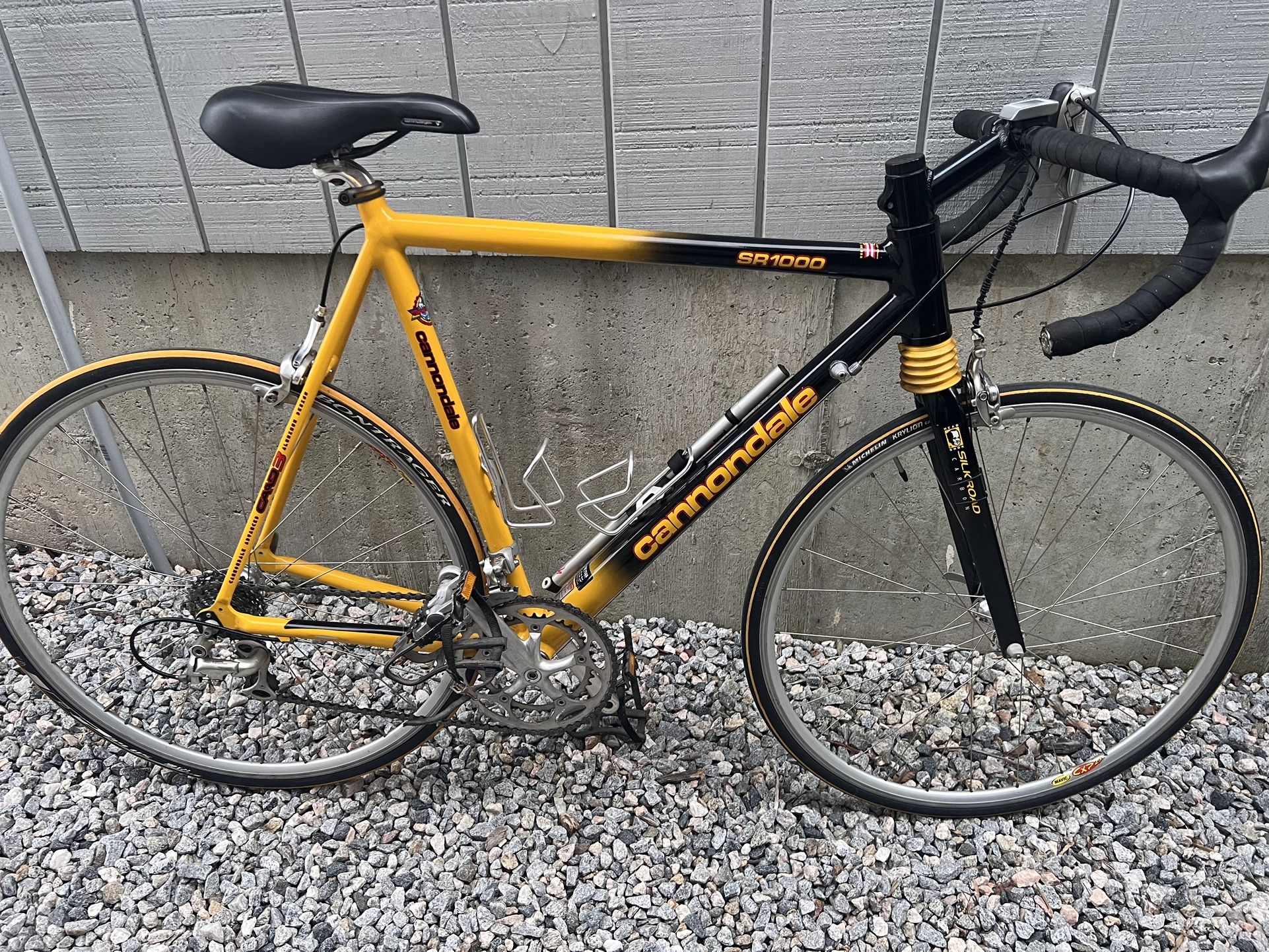  Cannondale SR1000 Road Bike 62 Cm (xl)