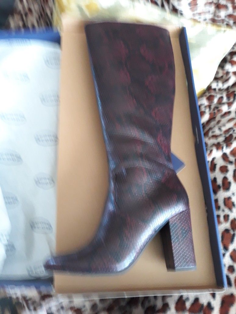 Women's boots