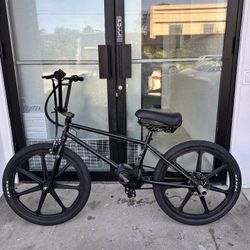 Evolve Project BMX – Premium Electric BMX – Mid-Drive Motor - Kenda Tires 