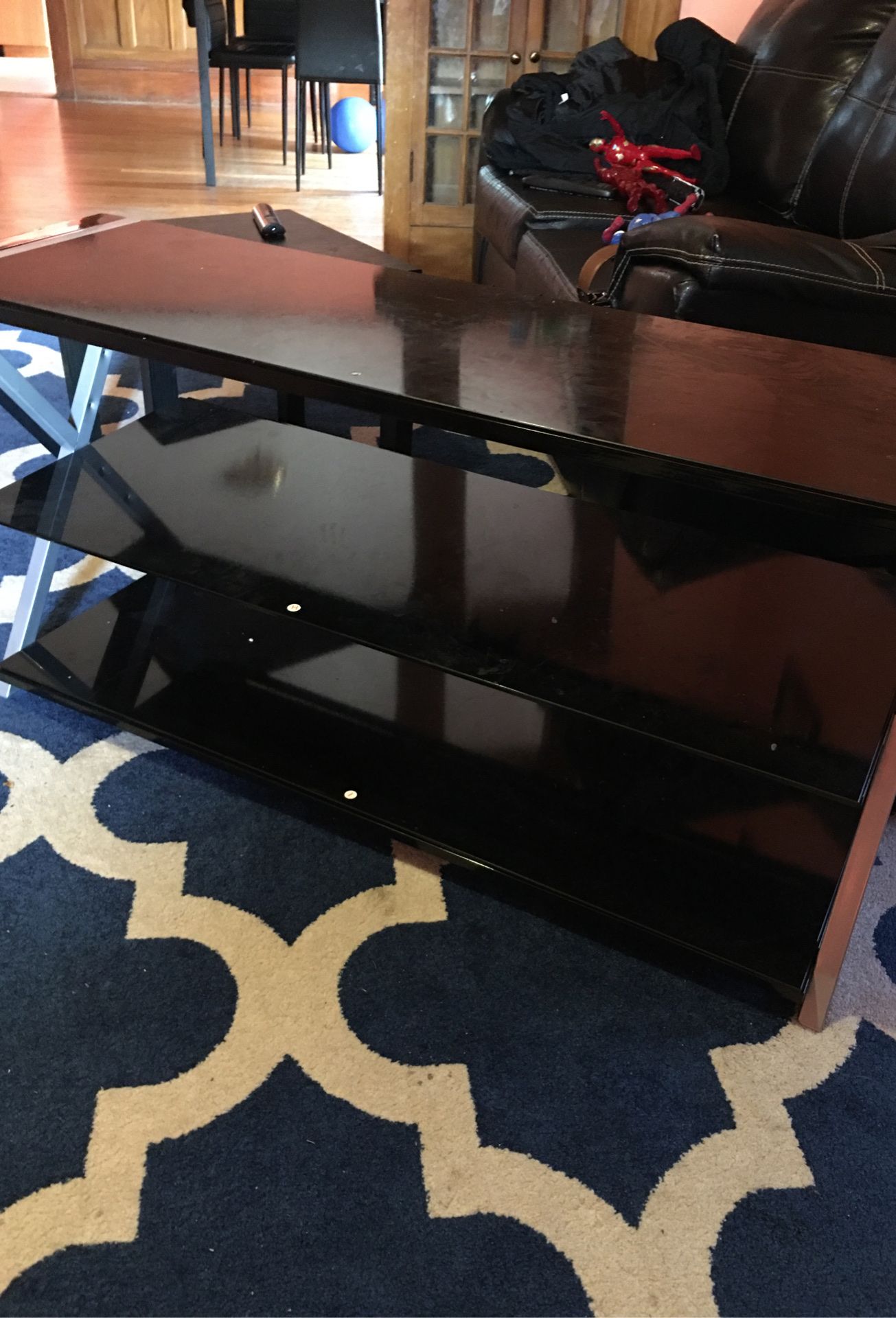 Una mesa para televisión