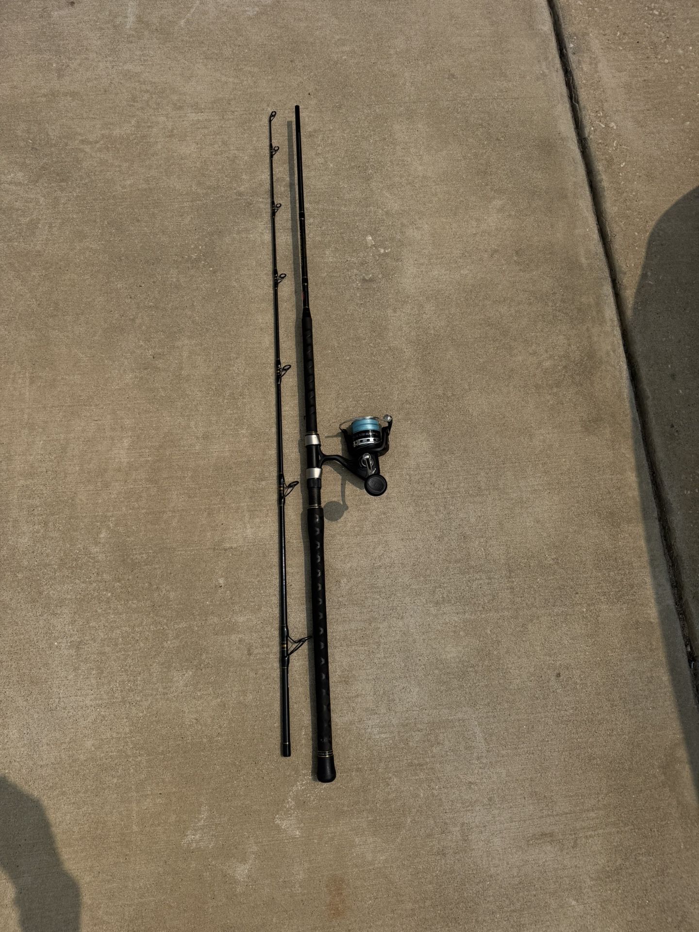 Penn carnage ii 8’ spinning rod w/ pursuit iv 4000 reel