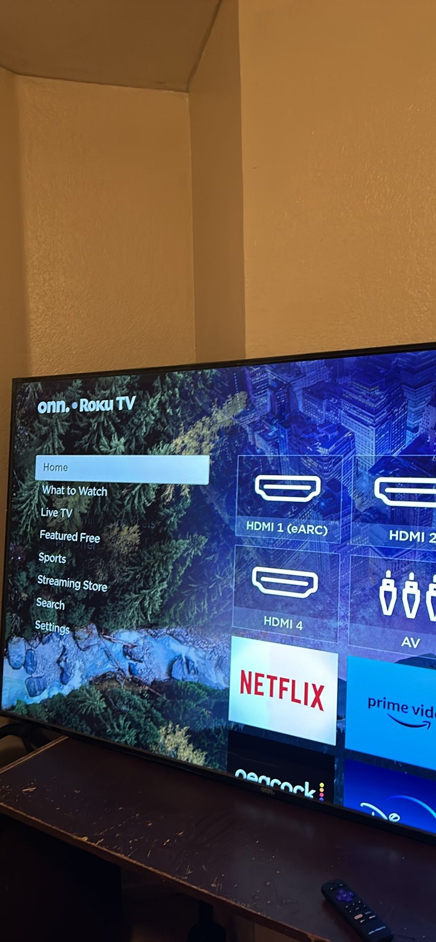 70 inch onn roku tv 4k