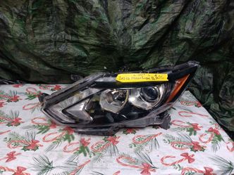 2017-19 Nissan Rogue Left Headlight Sport
