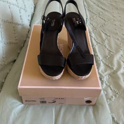 MICHAEL KORS WEDGES