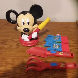 Disney Mickey Mouse Kid's Gardening Set