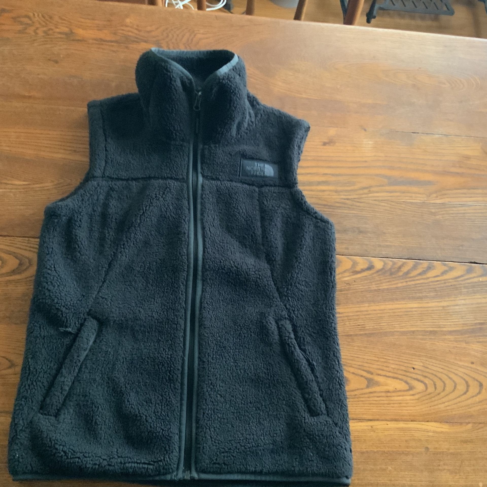 The North Face Women’s Osito Small Black Vest