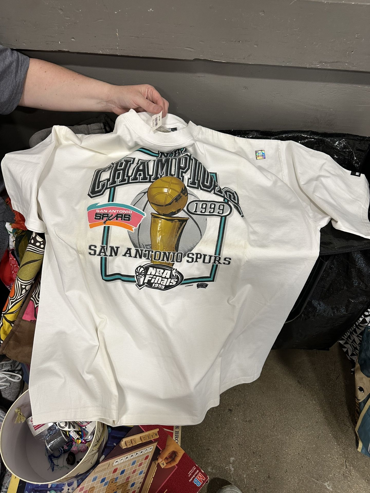 Vintage San Antonio Spurs 1999 NBA Champions Puma XXL White T-Shirt
