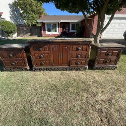Dresser And Nightstands