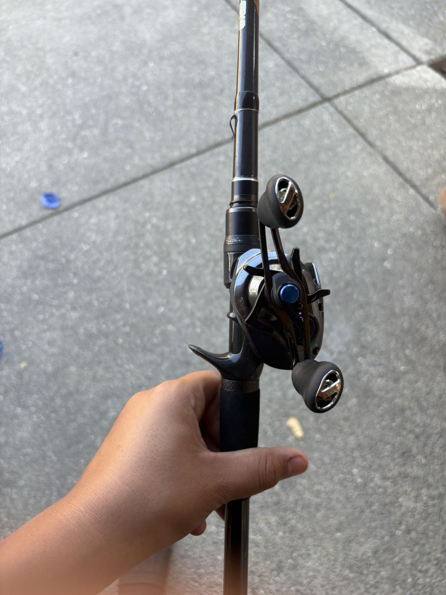 Shimano Slx Fishing Reel Comes With Rod