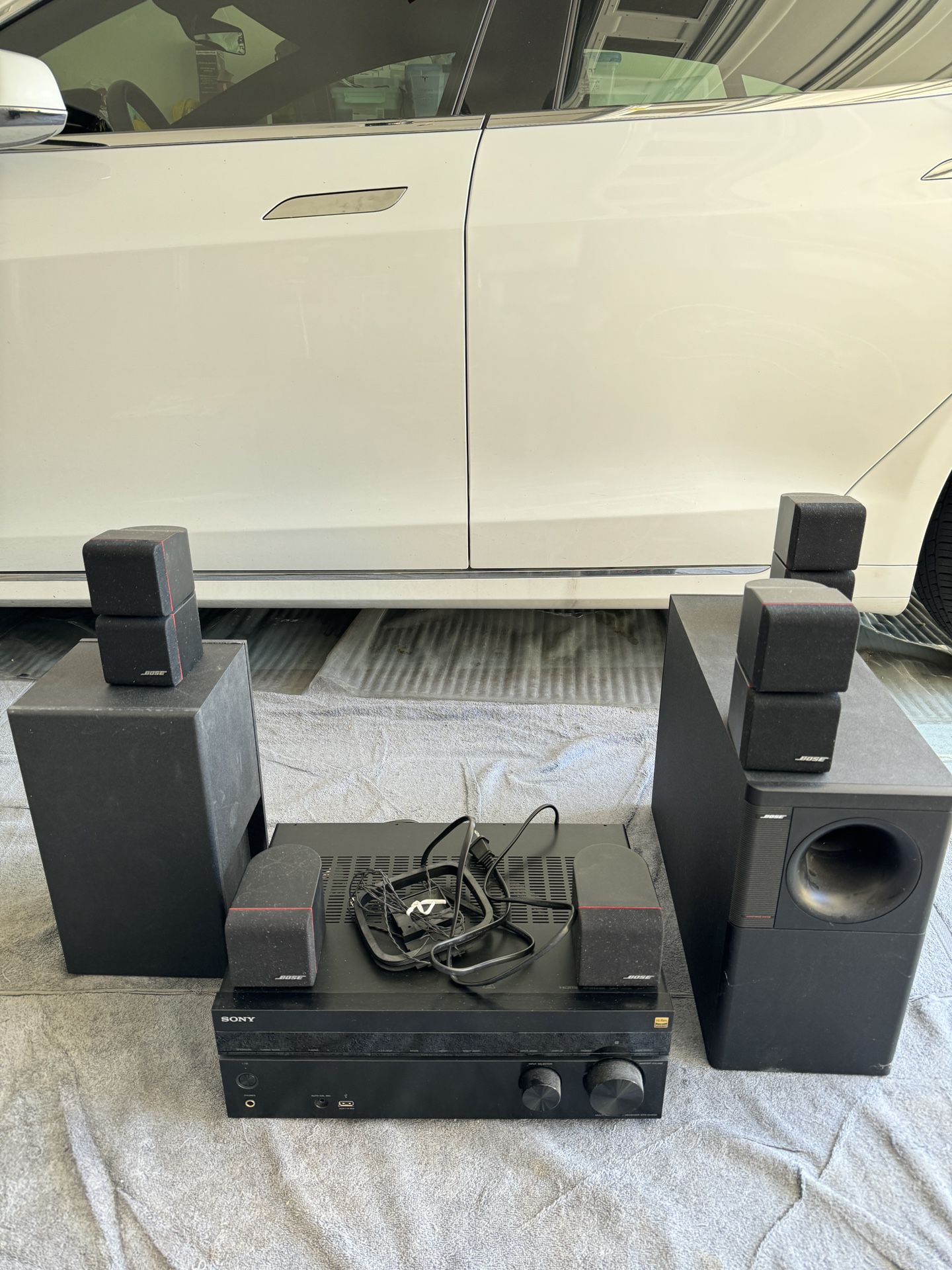 Sony STR-DH550 And Bose Speakers Stereo system