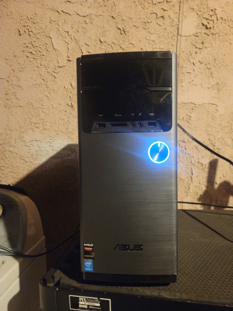 Asus PC: Core i7, 1TB, Windows11 V-24H2, 16GB, Wi-Fi, HDMI, MS-office. Bluetooth.