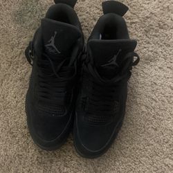 Black Cat 4s Size 11