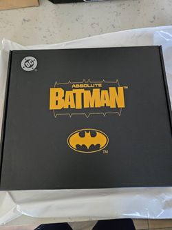 Sdcc DC batman shoe palace bundle box size M