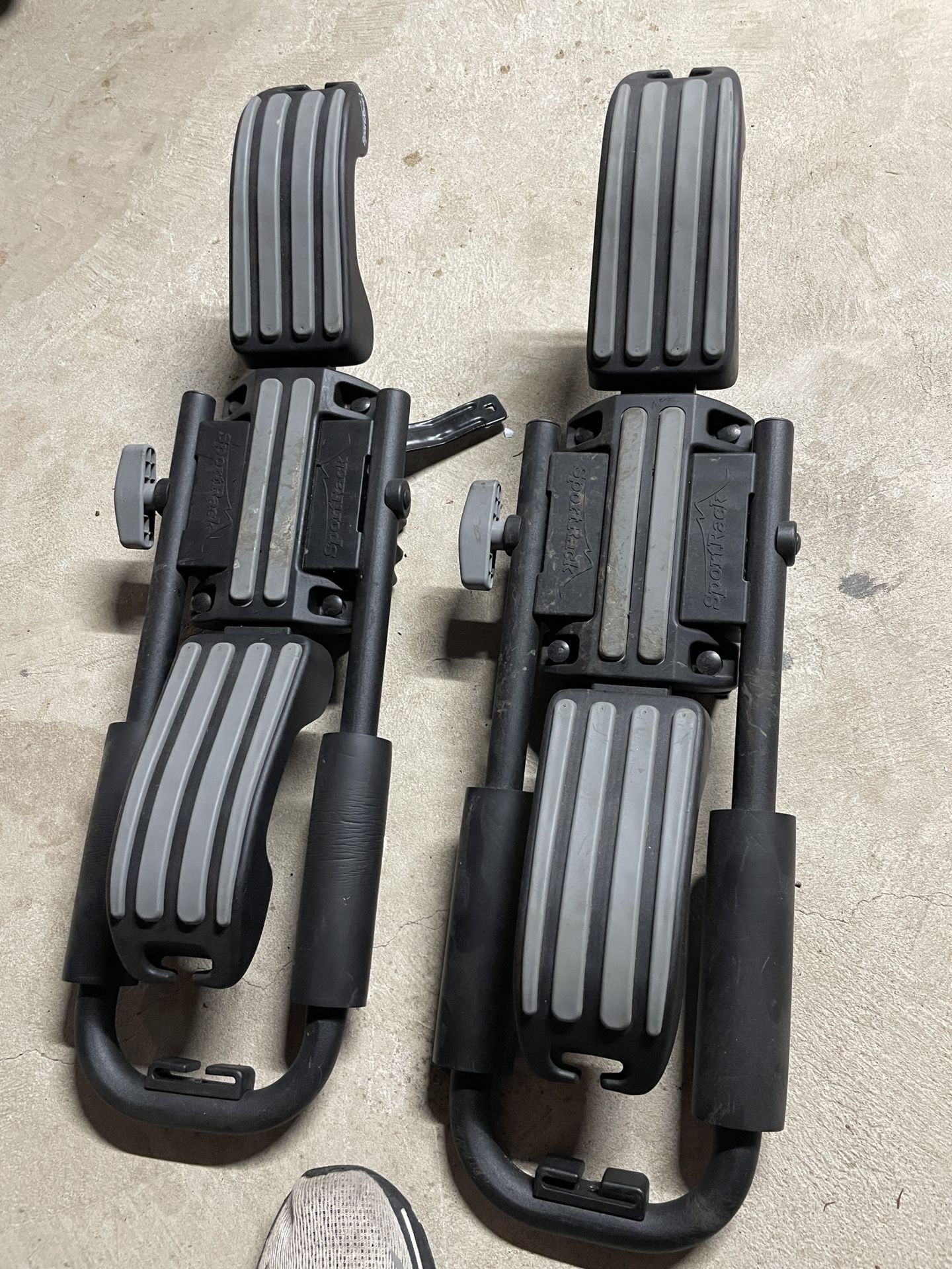 Roof Mounted kayak / Surfboard Rack