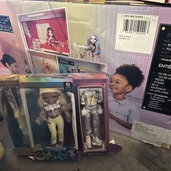 House With A Limited Edition Doll.. 