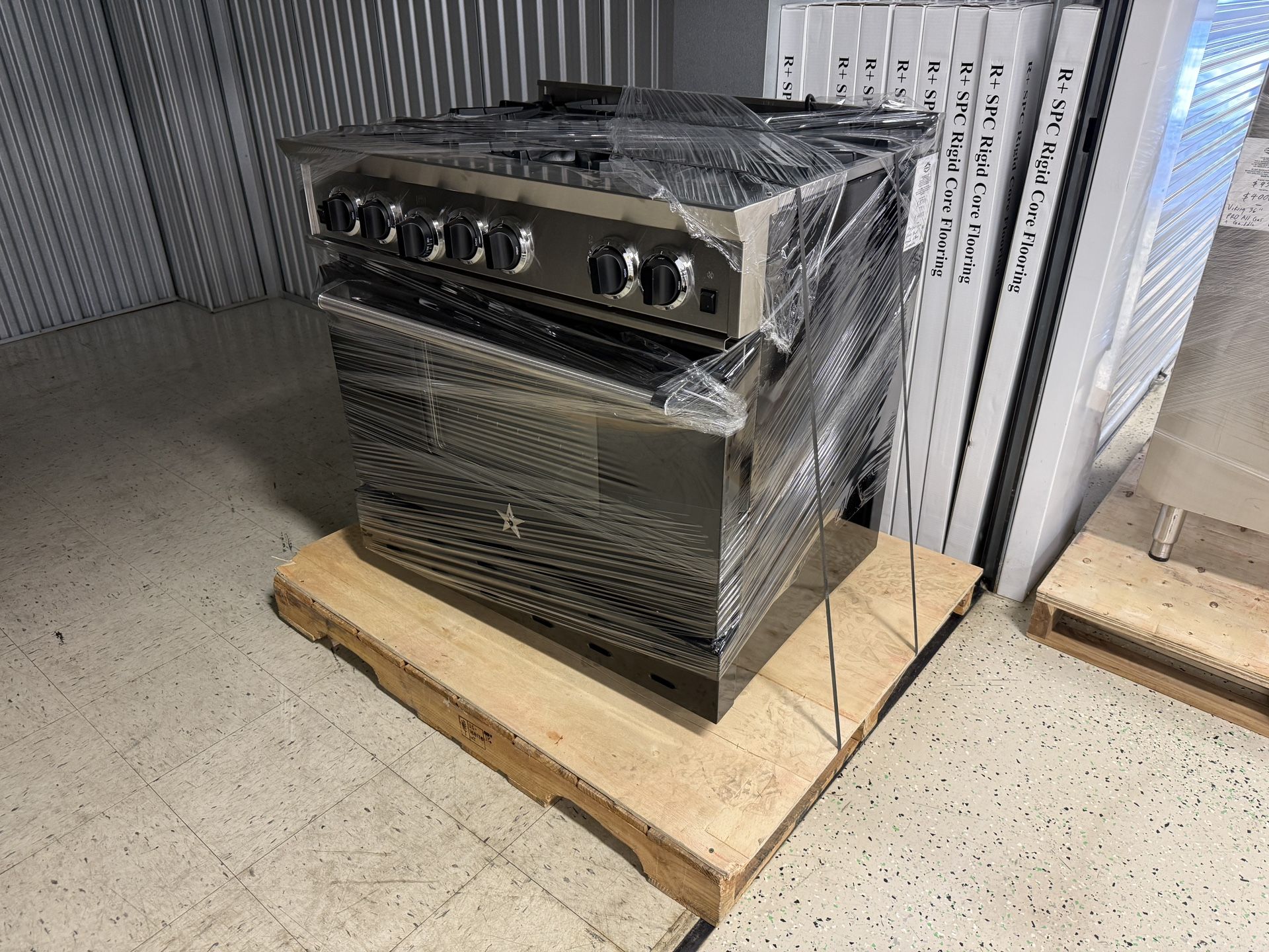 Blue Star 36” Black Enamel and Stainless Steel Commercial 6 Burner