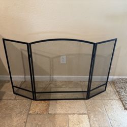 Black Metal 3-Panel Fireplace Screen