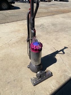 Dyson DC65 vacuum cleaner