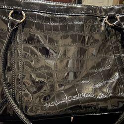 Crocodile Print Purse With Matching Keychain 