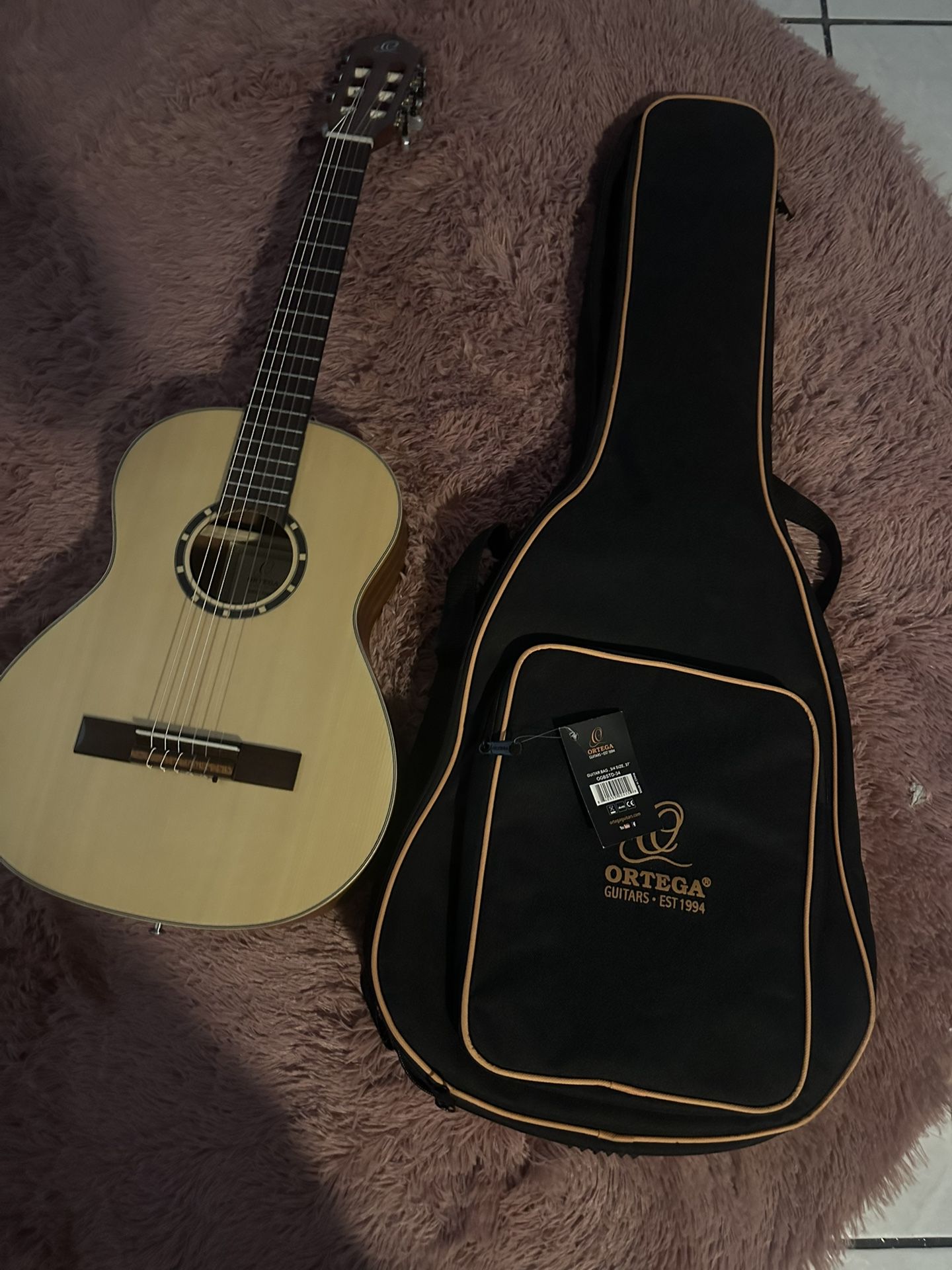 Kids Ortega Guitar 6 String Family Series With Carrying Bag 