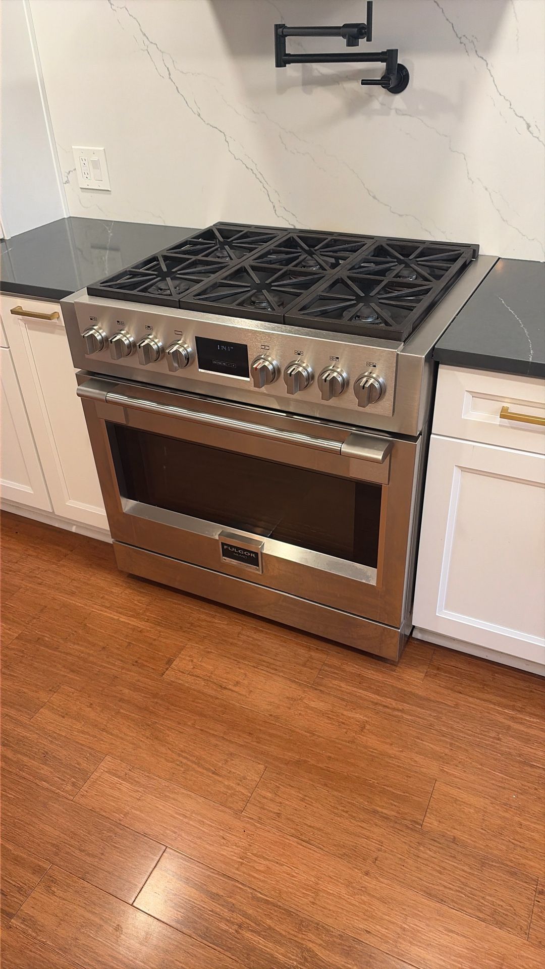 Fulgor-Milano Sofia 36” Pro-Range Full-Gas