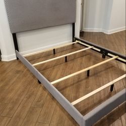 Queen Size Bed 