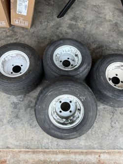Golf chart wheels