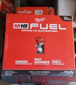 Milwaukee M18 FUEL Compact Router