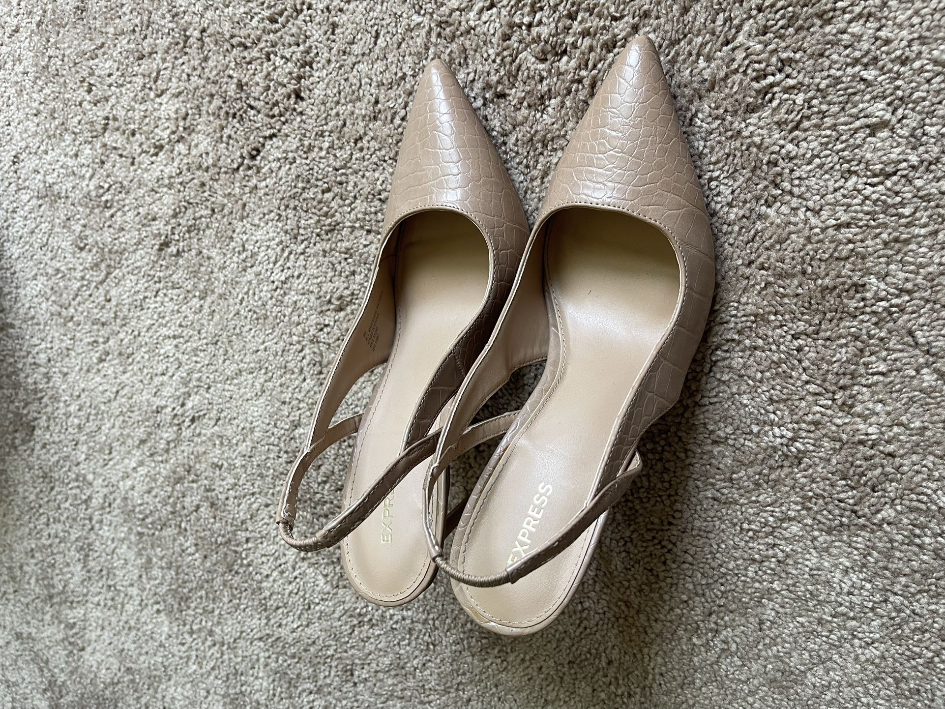 Express Heels