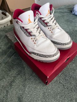 Jordan 3s Cardinal Red Size 9.5