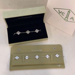 VCA Bracelets White Gold Silver 