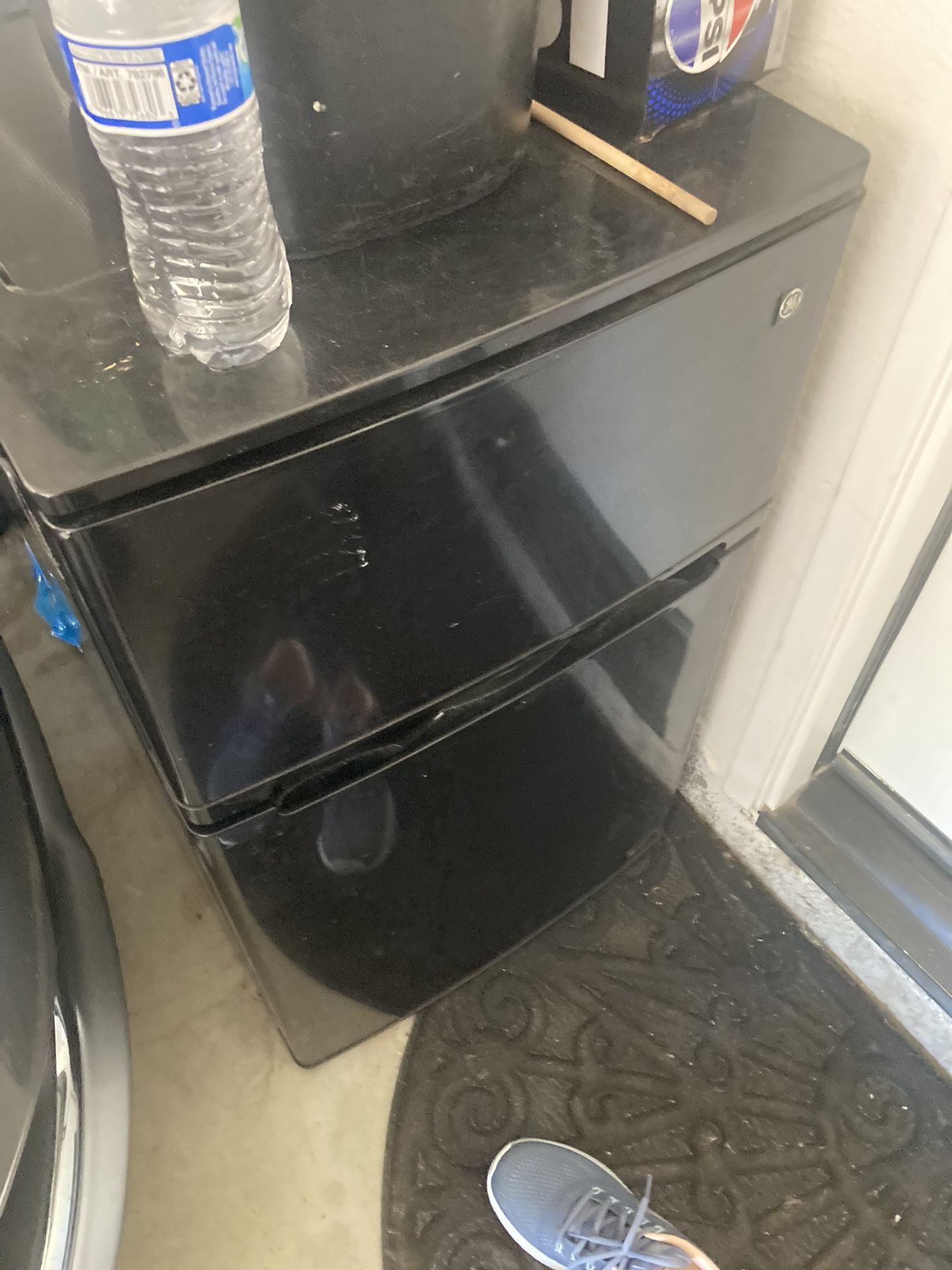 Mini refrigerator And Freezer