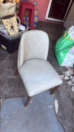 Modern leather Chair