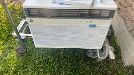 Ge window ac 220