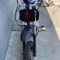 Selling Or willing to trade my dirt bike for a crappy running and driving car! 