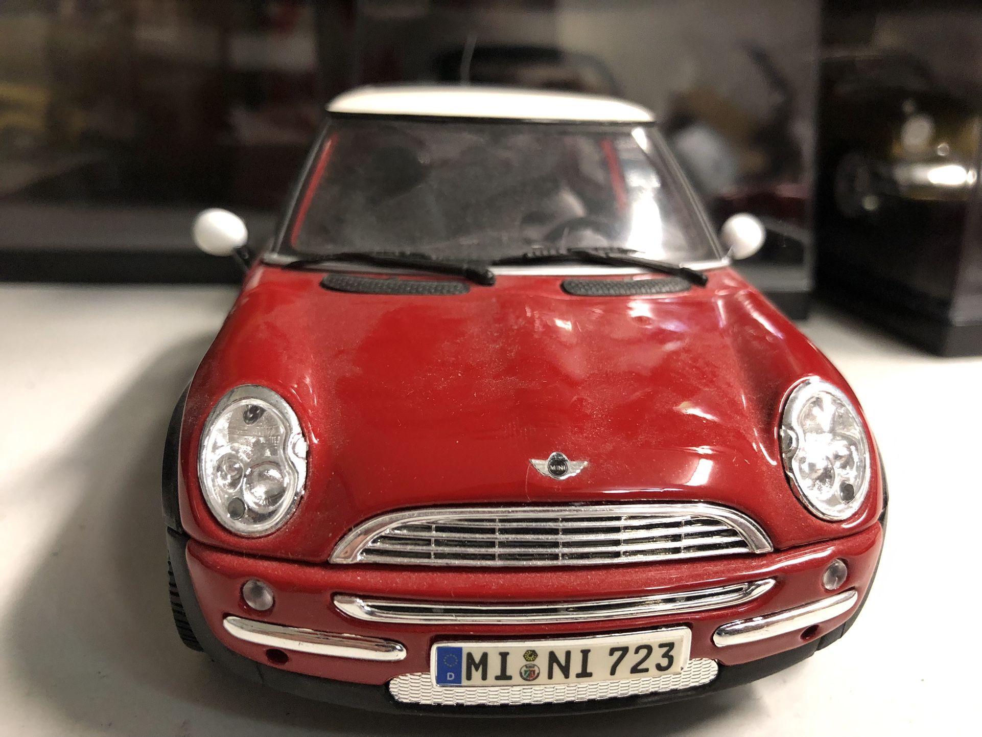 USED Maisto Mini Cooper 1:18 DIECAST Special Edition RED W/sunroof 2003 