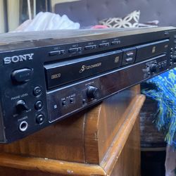 Antique cd recorder and player  5 disc