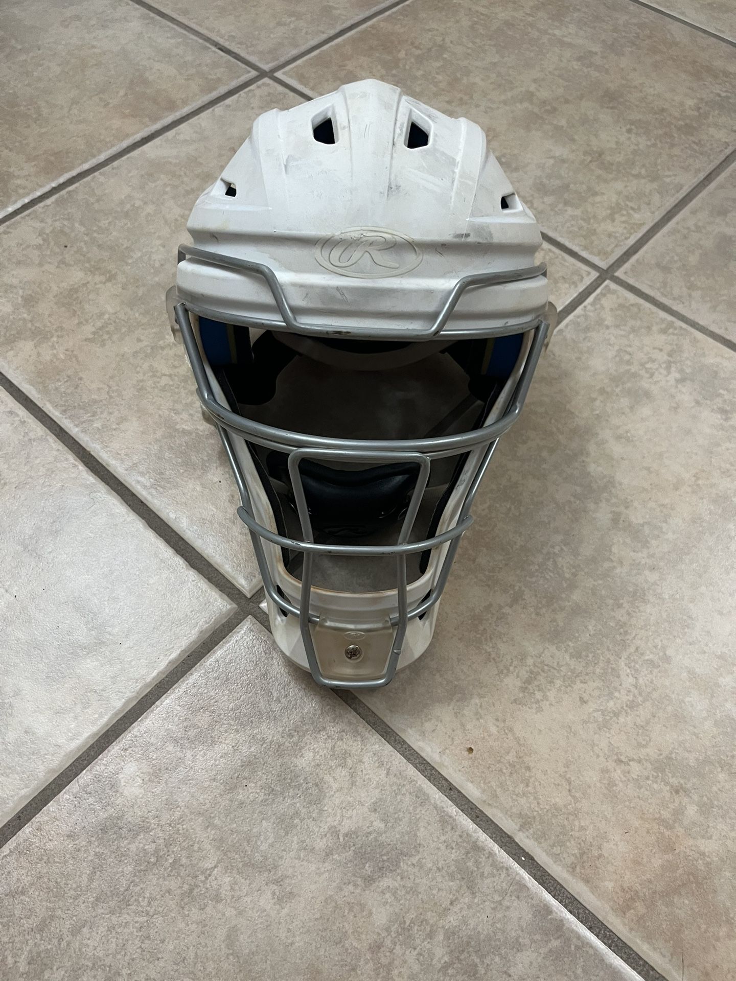 White RawlingsCatching Baseball Or Softball Face Mask