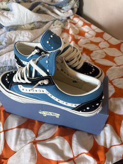 pearlized vans