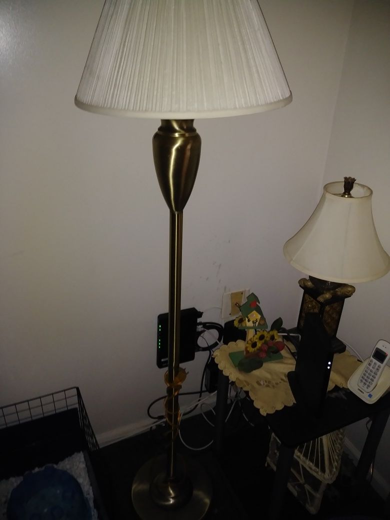 brass lamp mint condition