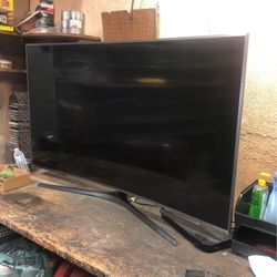 57 Inch HD Samsung Curved Tv 