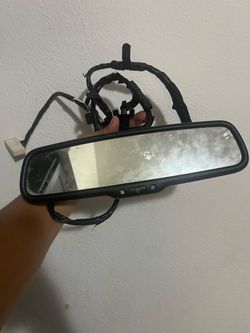 2010 dodge charger srt rear view mirror