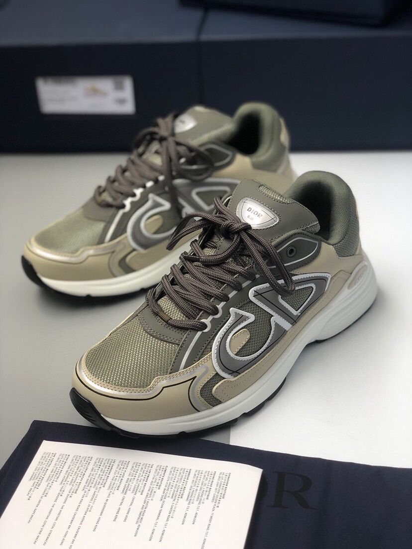 Christian Dior Men’s Sneaker With Box 2025 New